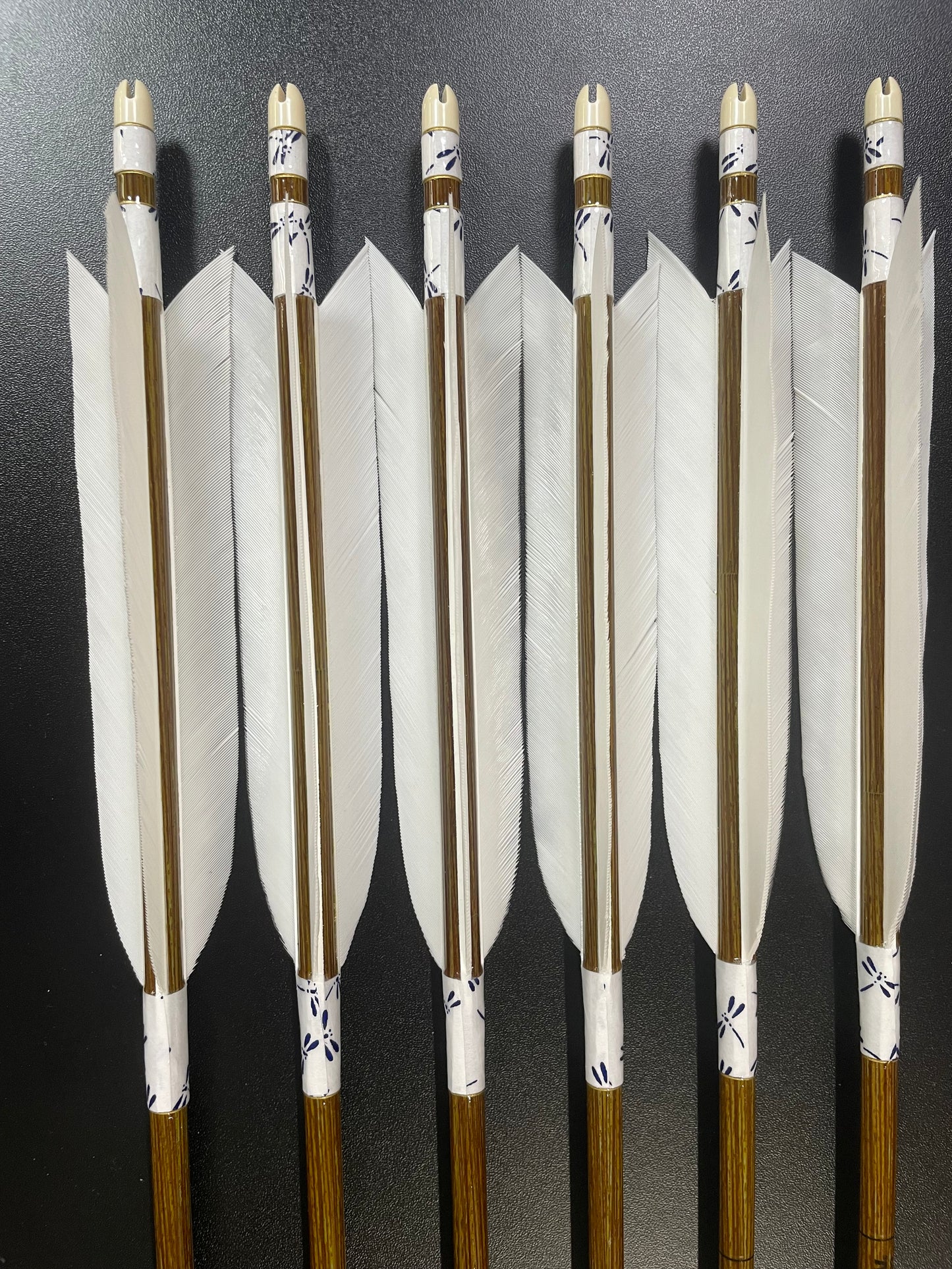 【即納】六つ矢 EASTON ウッドカーボン 8023シャフト ターキー白羽