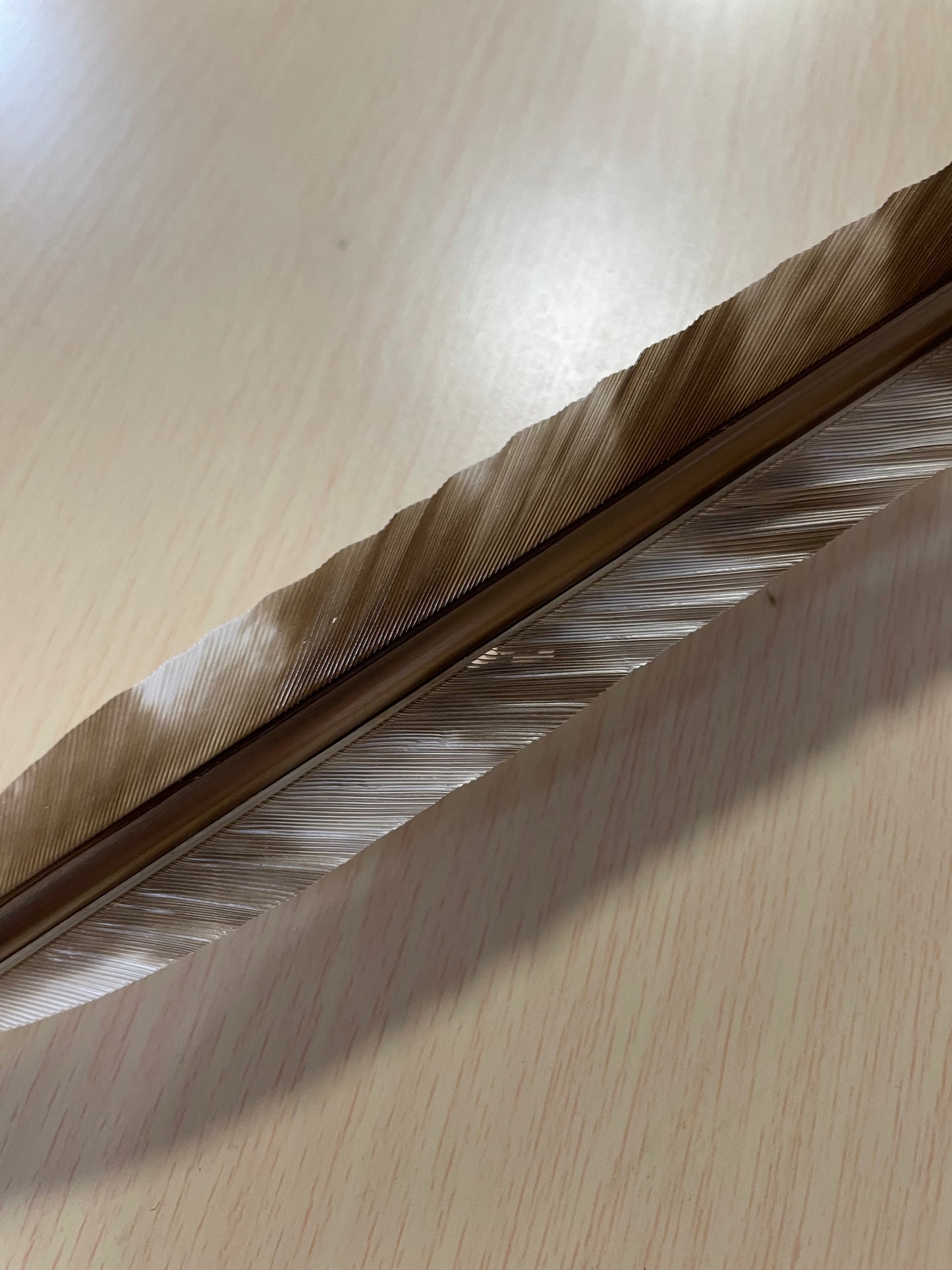 【微傷アリ】1913アルミシャフト蜂熊尾羽 六つ矢 【羽長14.0cm】