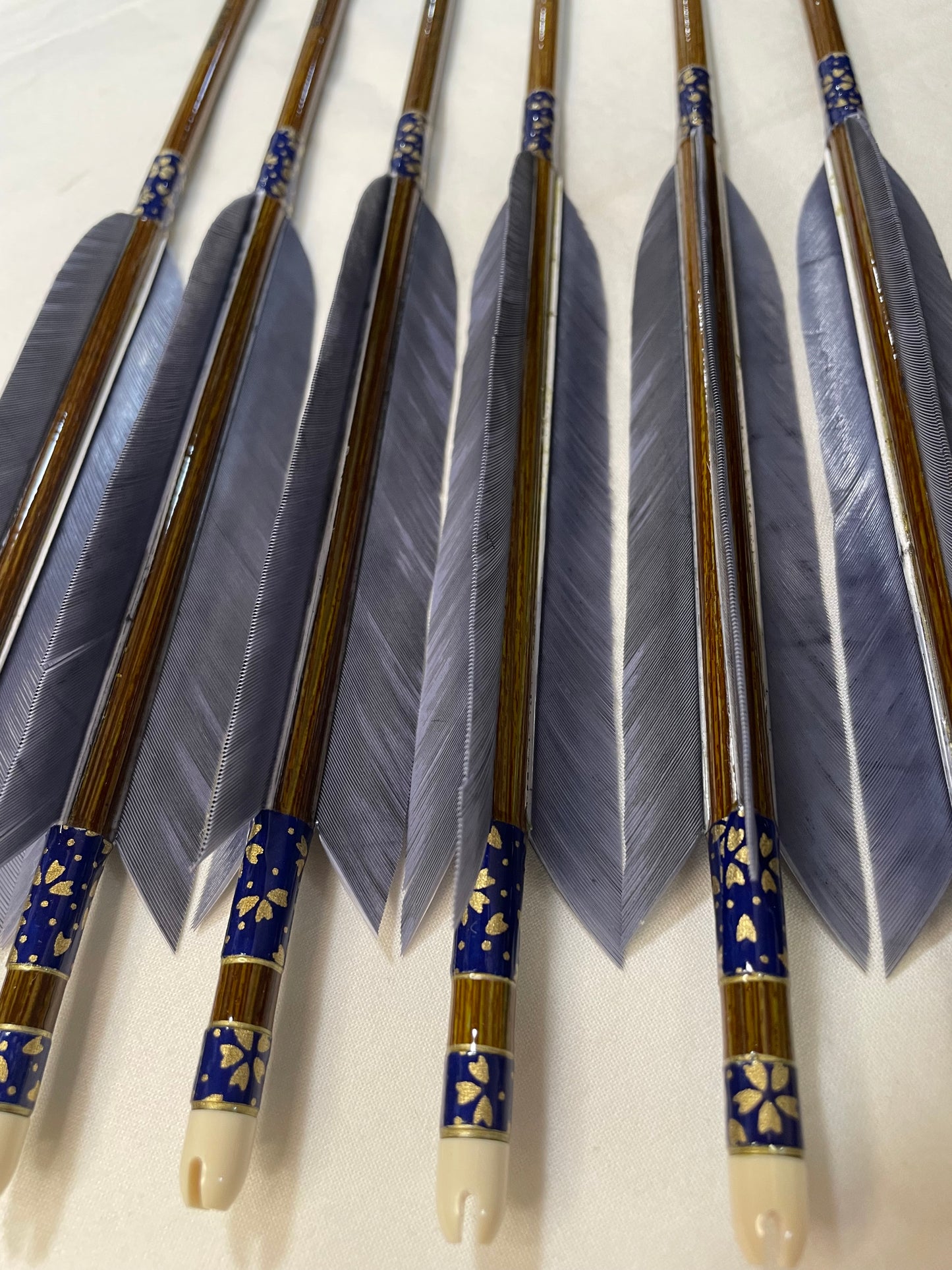 【80-23】EASTONウッドカーボンシャフト ターキー銀染六つ矢 天弓筈