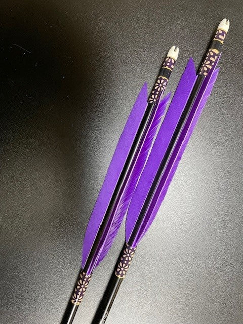 【即納】六つ矢 2015 シャフトターキー 染羽 K20-04