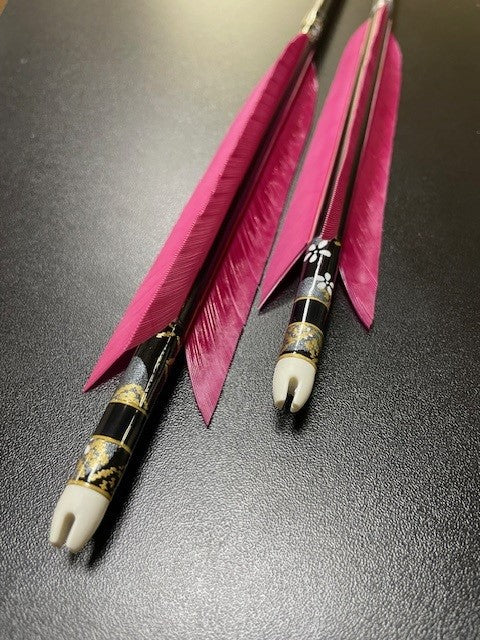 【即納】六つ矢 2015 シャフトターキー 染羽 K20-06