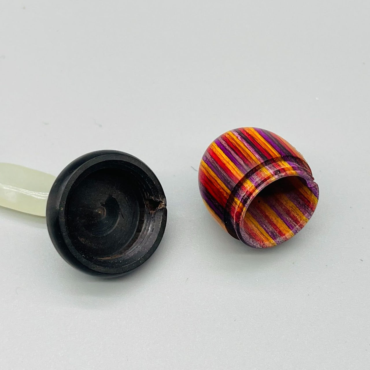 どんぐり親子ギリ粉入れ 子型