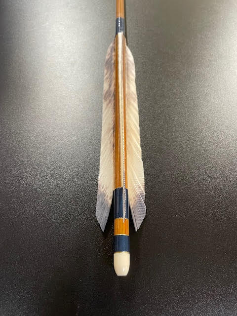 六つ矢 80-23 EASTON カーボンシャフト ターキー染羽 糸巻紺