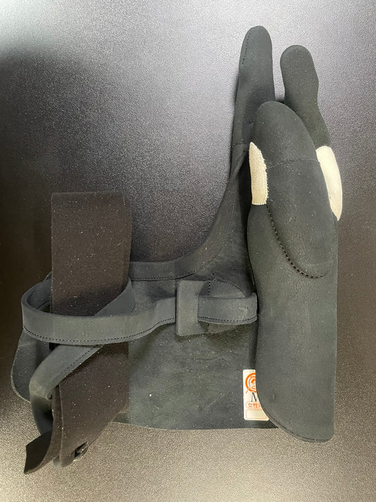 【束離特価】⑰三つ弽女子M-堅帽子三分縁【中級者～様向け】