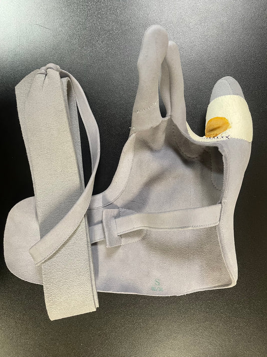 【束離特価】⑭三つ弽 女子S-堅帽子三分縁【中級者～様向け】