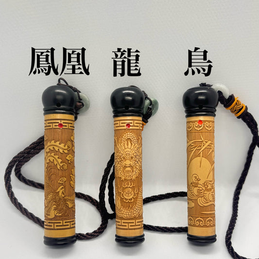 竹製彫刻ギリ粉入れ