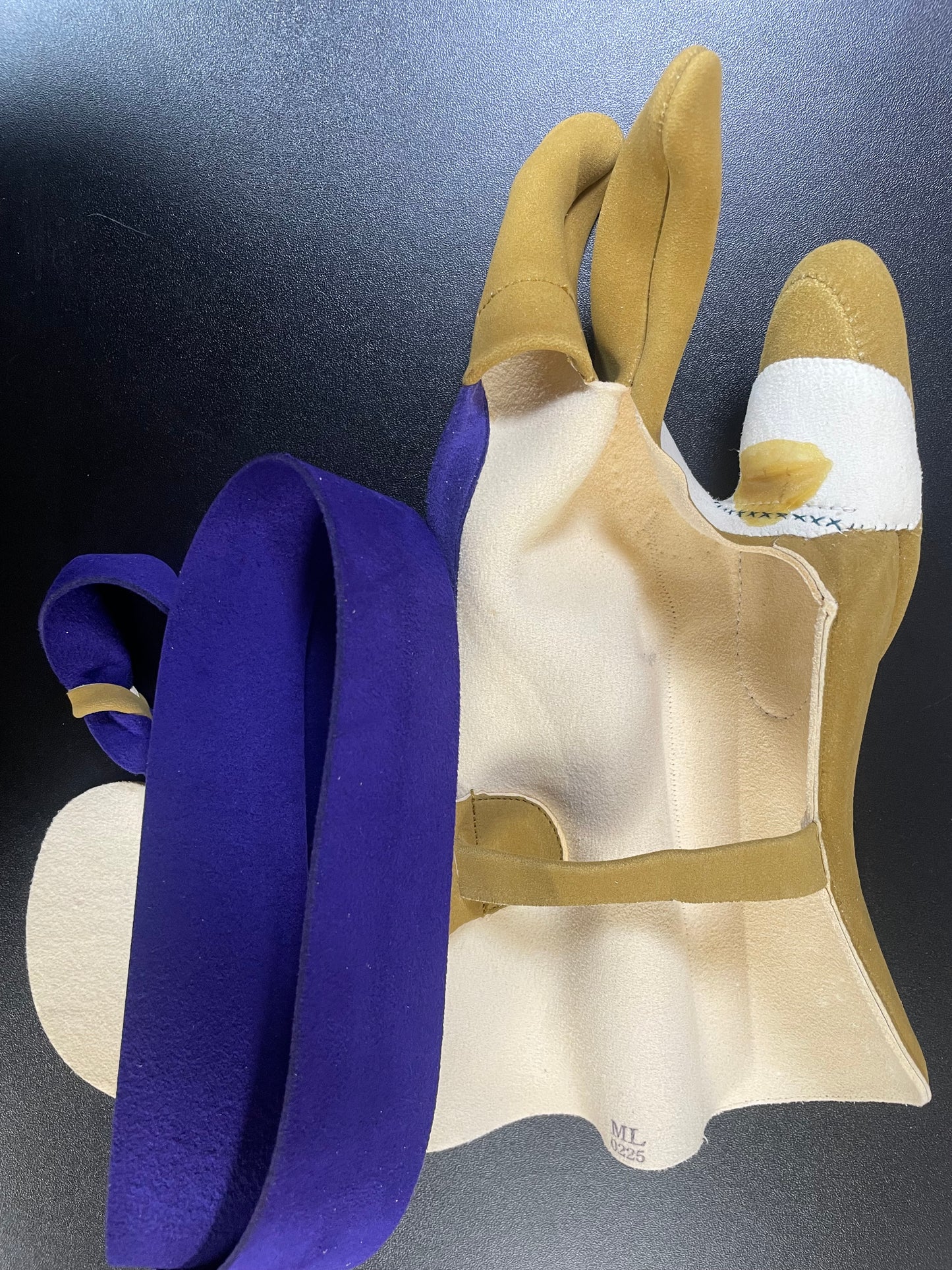 【中離特価】⑤三つ弽男子ML-堅帽子三分縁【征矢弓具】【初級者～様向け】