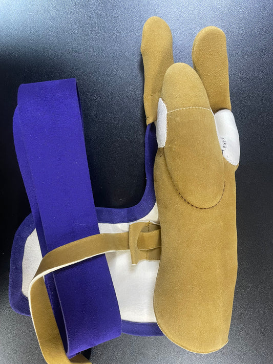 【中離特価】⑥三つ弽男子S-M中間-堅帽子七分縁【征矢弓具】【初級者～様向け】