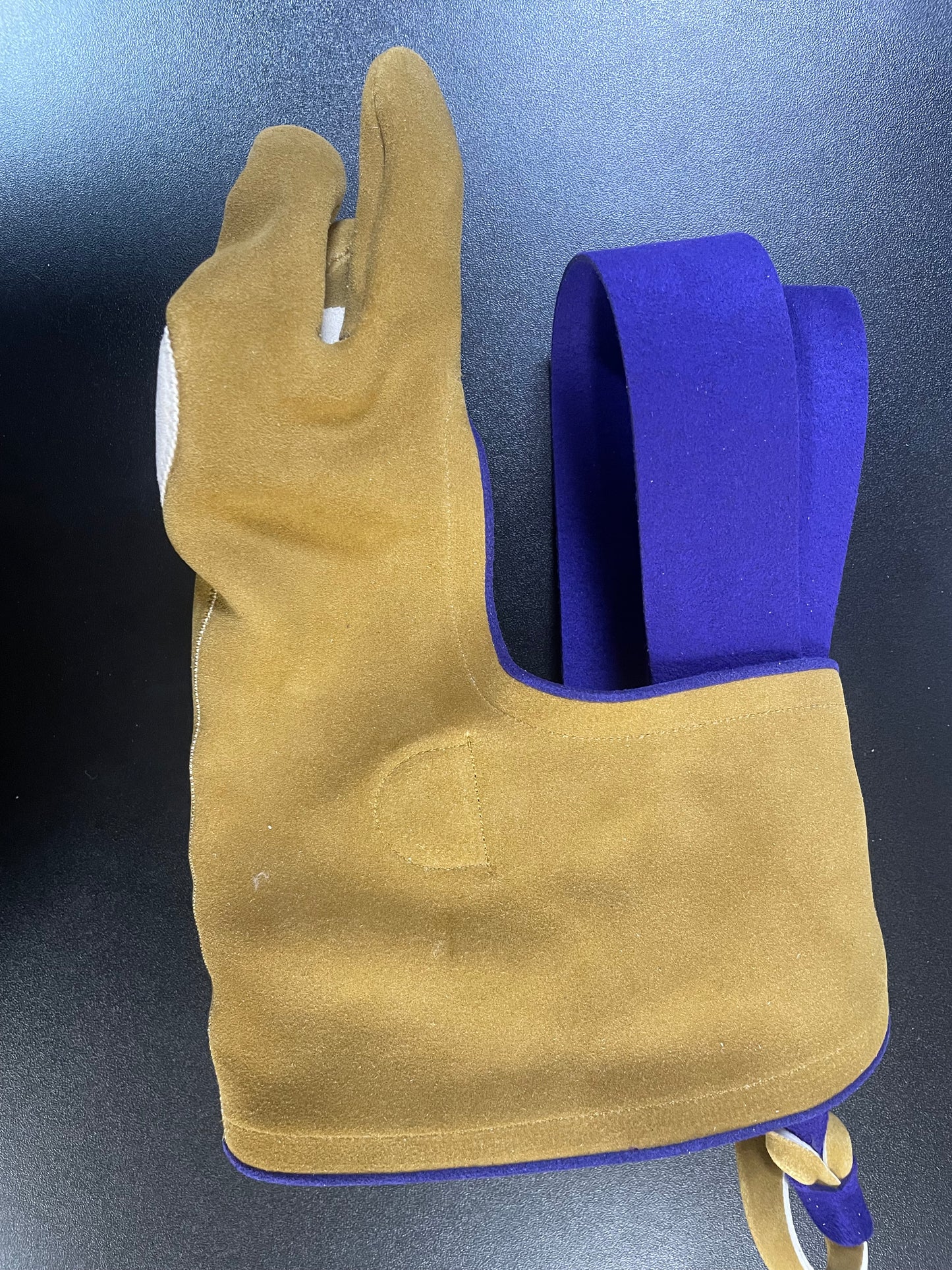 【中離特価】⑥三つ弽男子S-M中間-堅帽子七分縁【征矢弓具】【初級者～様向け】