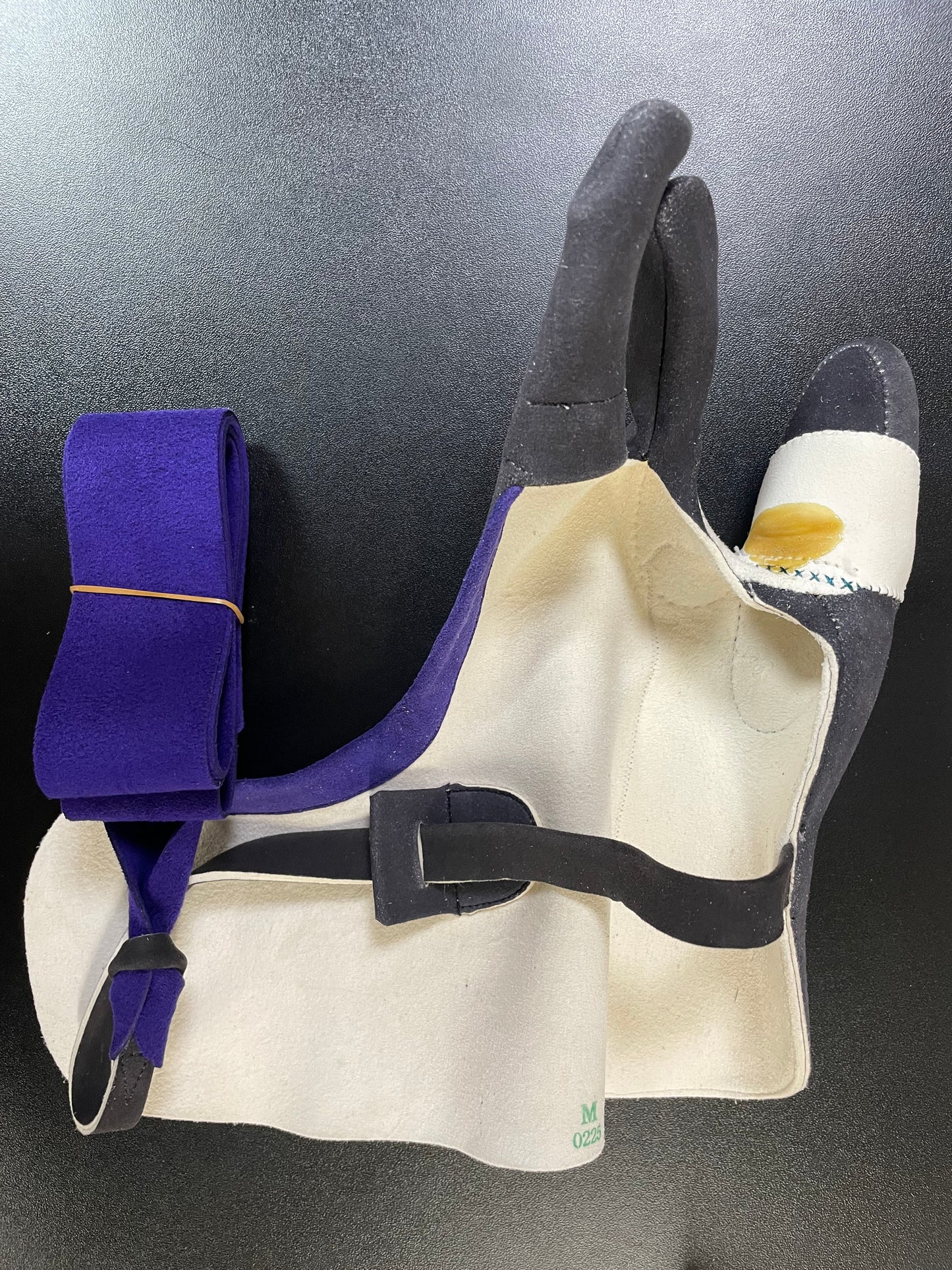 【中離特価】⑪三つ弽女子M-堅帽子三分縁【征矢弓具】【初級者～様向け】