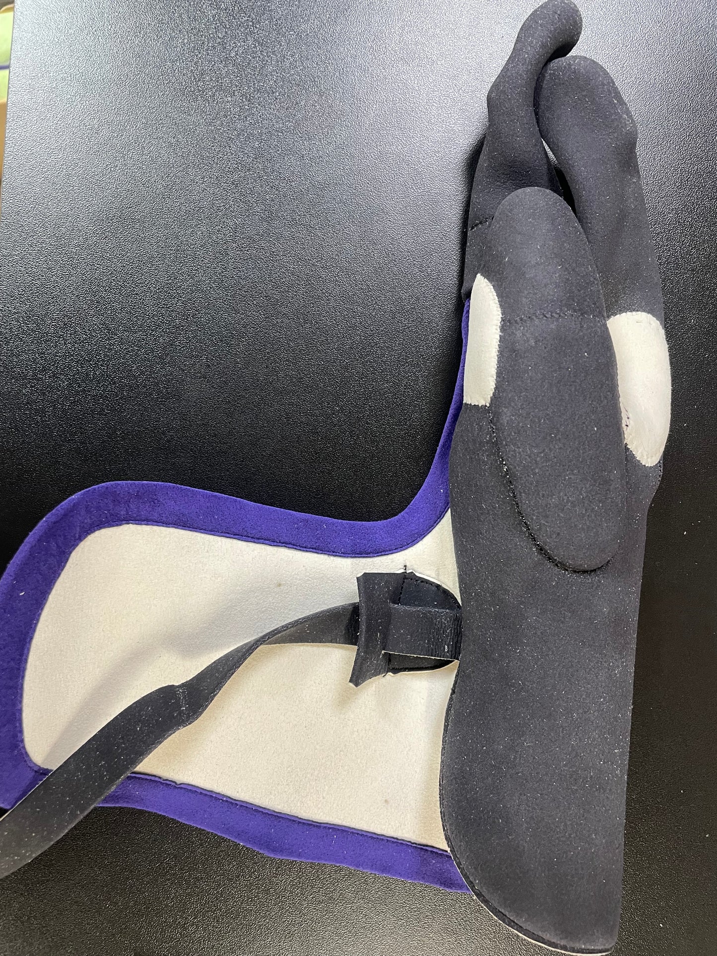 【中離特価】⑱三つ弽女子LL-堅帽子七分縁【征矢弓具】【初級者～様向け】