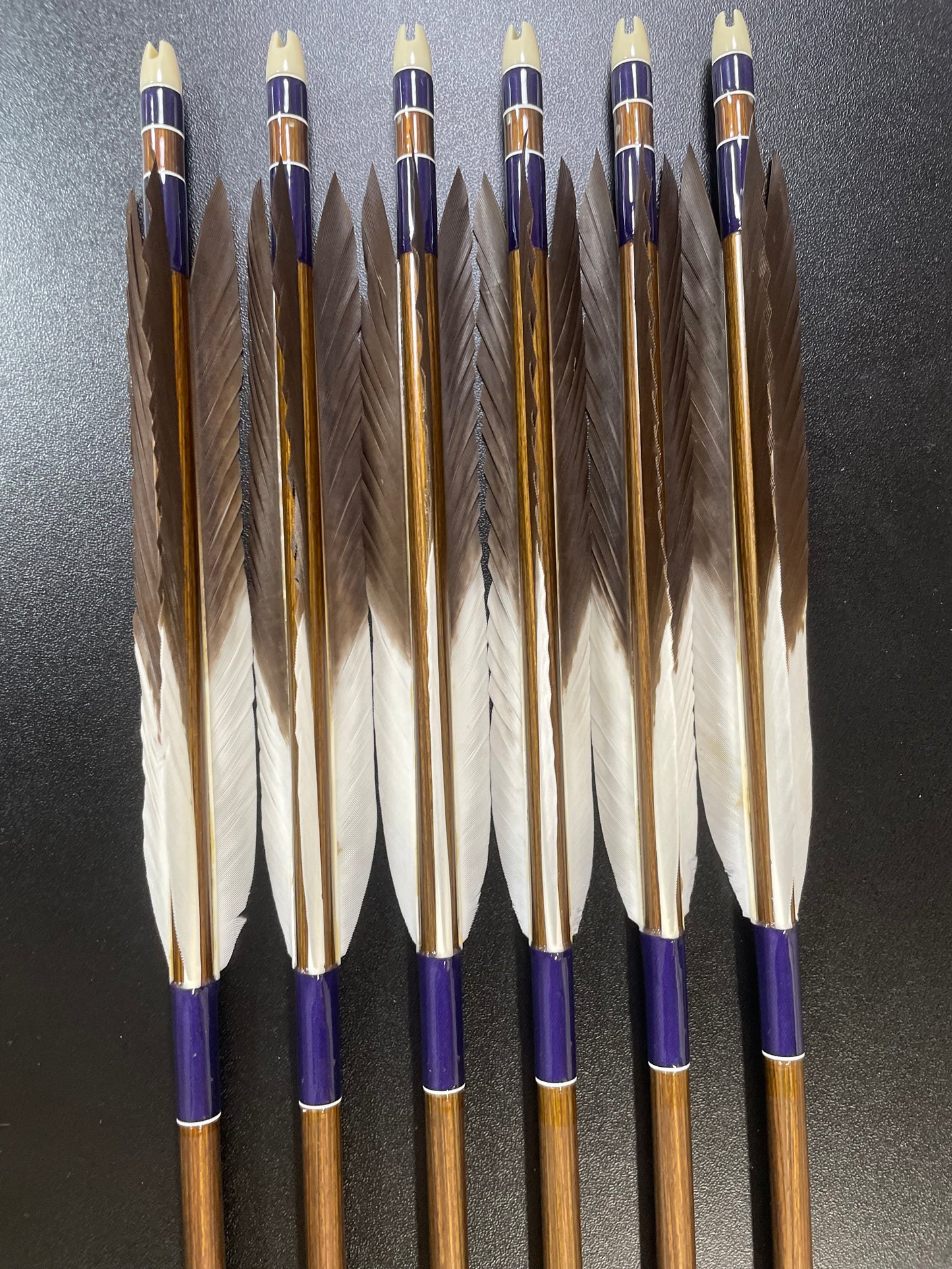 1913アルミシャフトバンブー柄 白鷹風切 六つ矢 【羽長14.0ｃｍ】