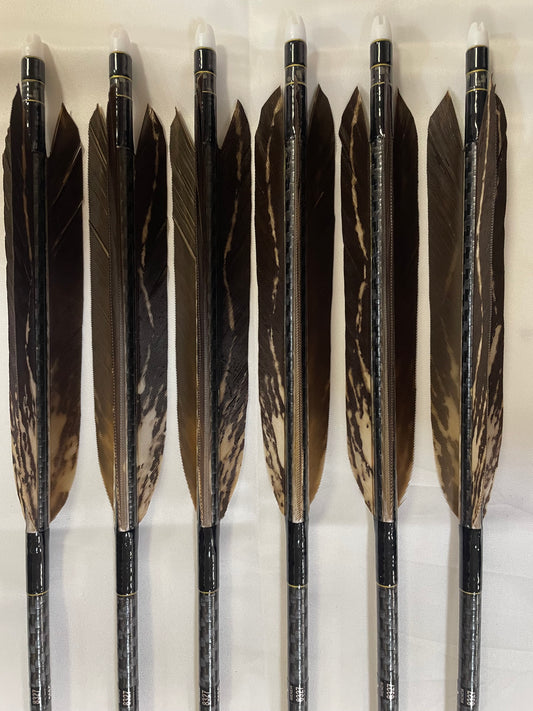 【83-27】MIZUNO　WENEWシャフト 黒尾羽染抜 六つ矢 　天弓筈【羽長15.0ｃｍ】