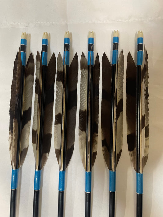 1913アルミシャフト蜂熊風切 六つ矢 【羽長14.0ｃｍ】