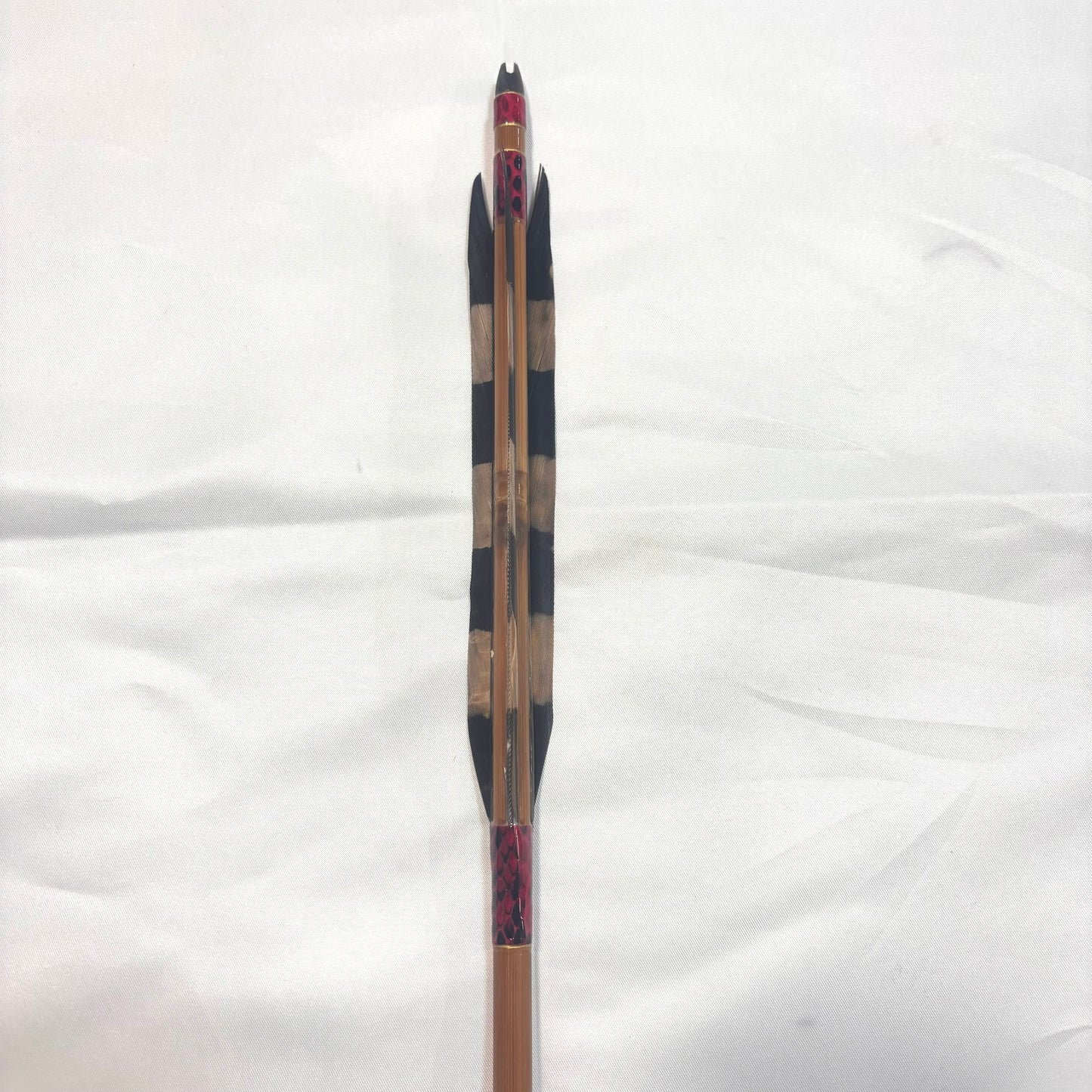 【即納】染抜三符四符　蛇革巻き　竹製巻藁矢　　　98cm