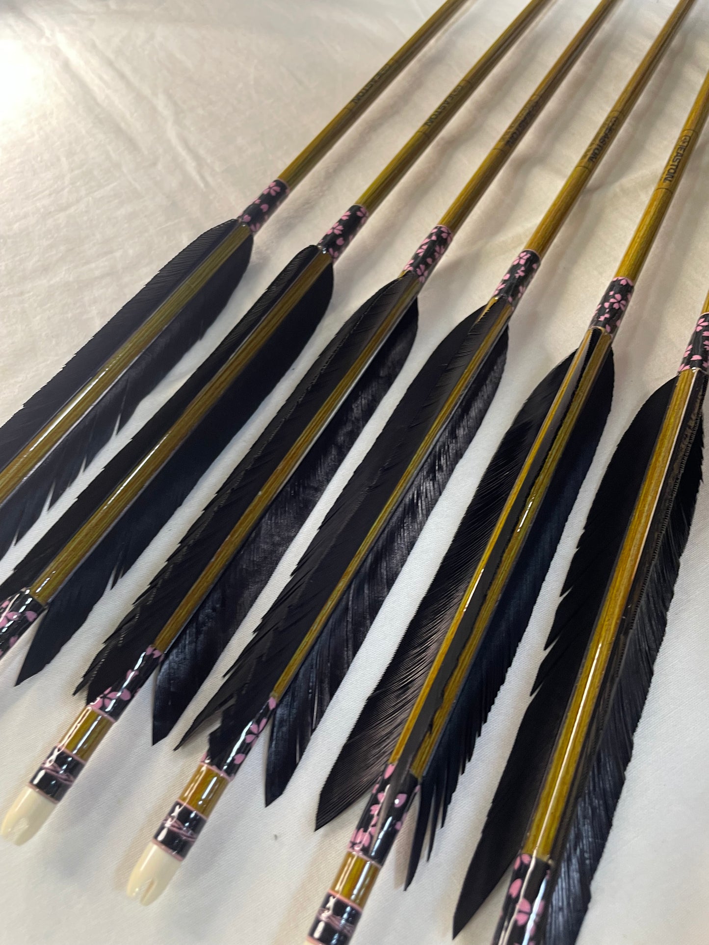 EASTON76-20シャフトターキー黒染 六つ矢