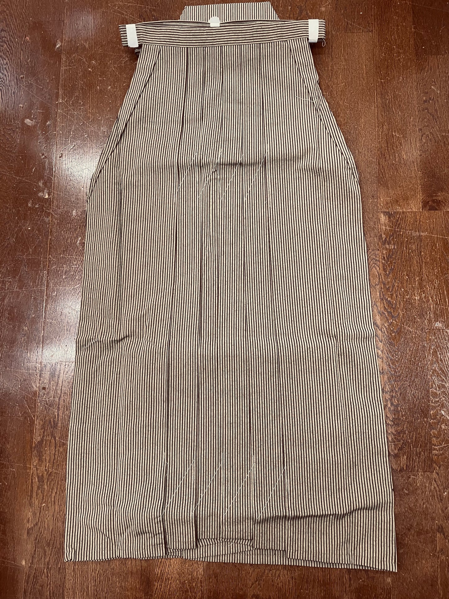 【特価】縞袴⑥　２尺4寸：前紐下約87ｃｍ【四割引】
