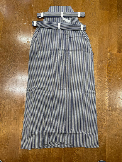 【特価】縞袴⑦　２尺5寸：前紐下約92ｃｍ【四割引】