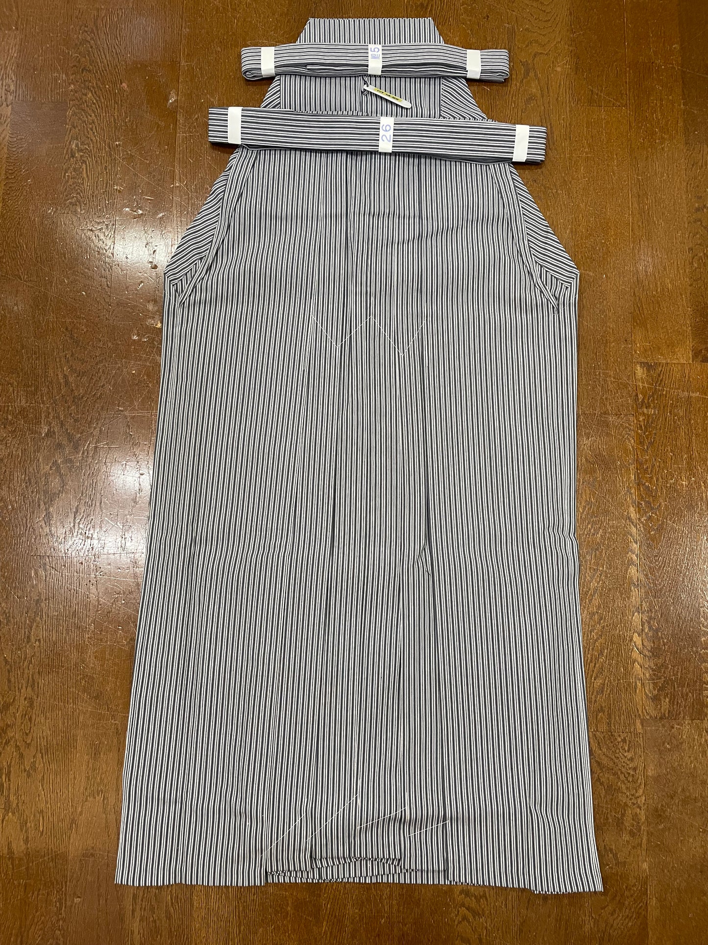 【特価】縞袴⑩　２尺6寸：前紐下約98ｃｍ【四割引】