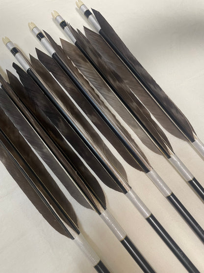 【特価品】１９１３シャフト 熊手羽風切 六つ矢 【羽長15.0ｃｍ】