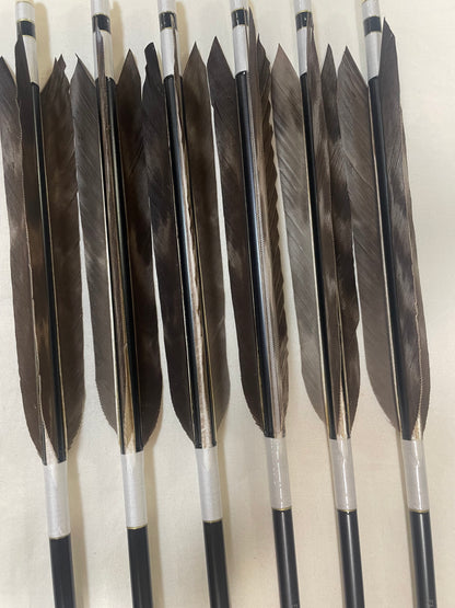 【特価品】１９１３シャフト 熊手羽風切 六つ矢 【羽長15.0ｃｍ】