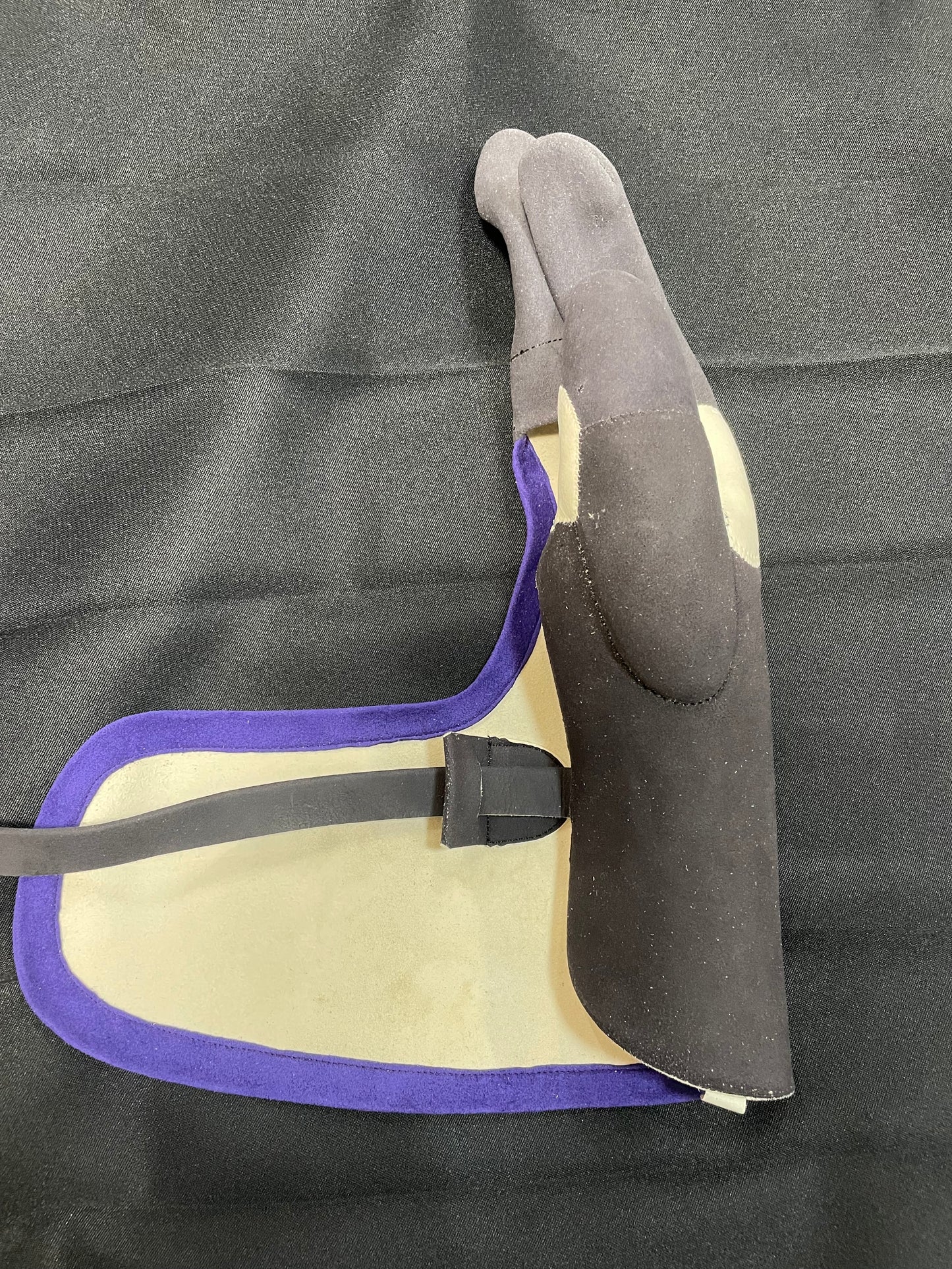 【中離特価品】三つ弽-  LL、３L中心限定特価【征矢弓具】【初級者～様向け】