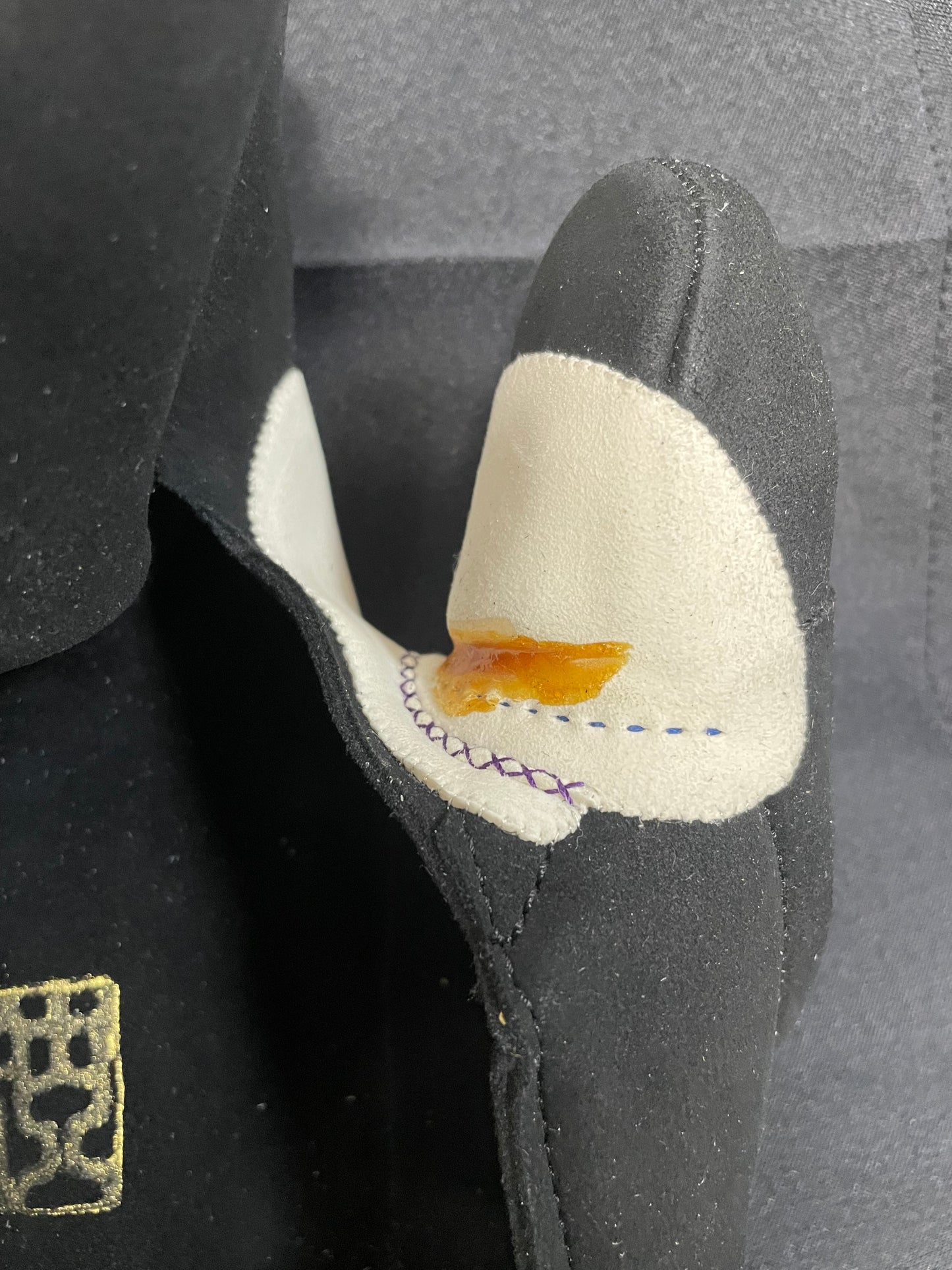 【即納】三つ弽  上作　加藤弓具製-ふし抜き、丸染め、三分縁