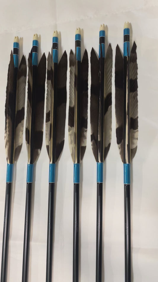 1913アルミシャフト蜂熊風切 六つ矢 【羽長14.0ｃｍ】